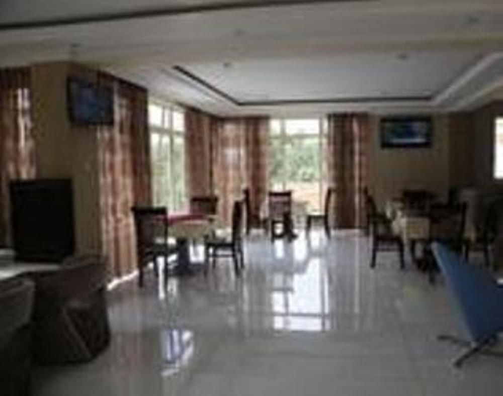 Hometown Addis Hotel Εξωτερικό φωτογραφία